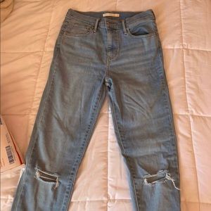 Levi’s High Waist Skinny Jeans